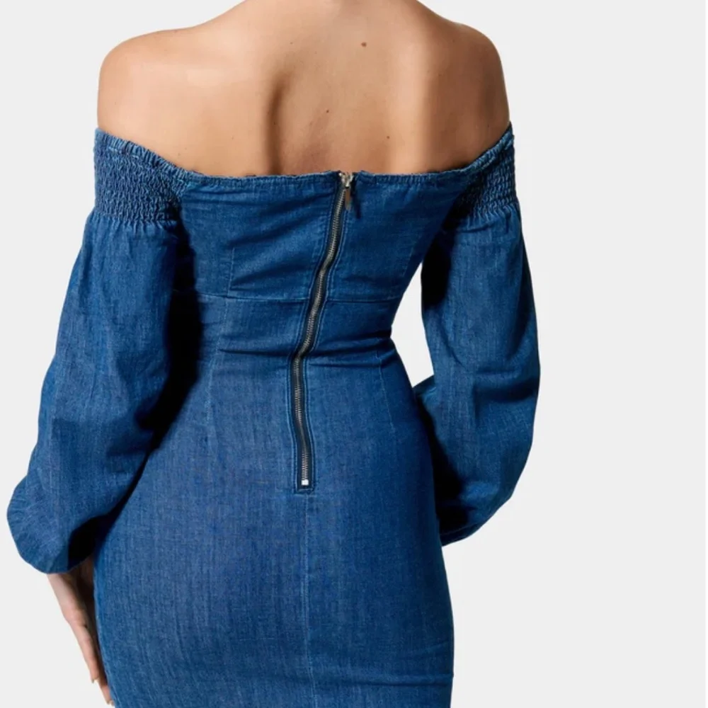 bebe Off-Shoulder Long Sleeve Denim Dress in Blue - Picture 3 of 9